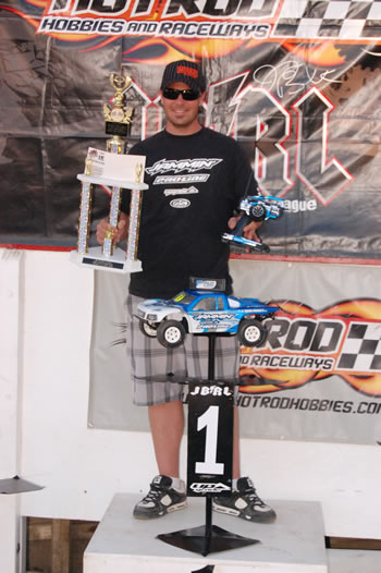 Jammin wins the 2010 JBRL Electric Series Unlimited 4wd Short Course Class