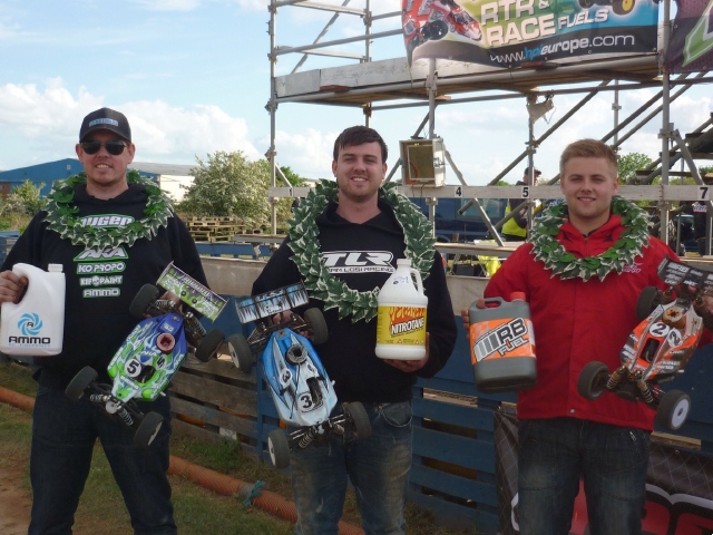 TLR Wins At Round 2 Of The English Nationals