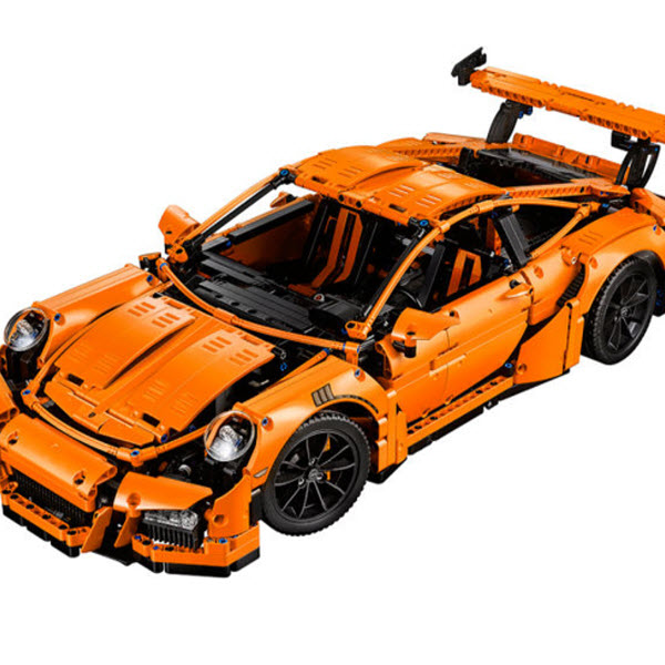 This Thing Is Nuts: Lego’s New Porsche 911 GT3 RS [VIDEO]