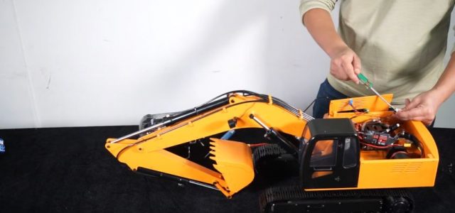 RC4WD RTR 1/12 Earth Digger 4200XL Excavator [VIDEO]