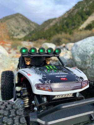 Monster Energy CR12 - RC Car Action