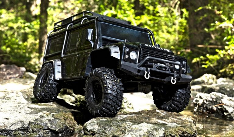 Traxxas TRX-4 Land Rover Defender Now Available In Black - RC Car Action